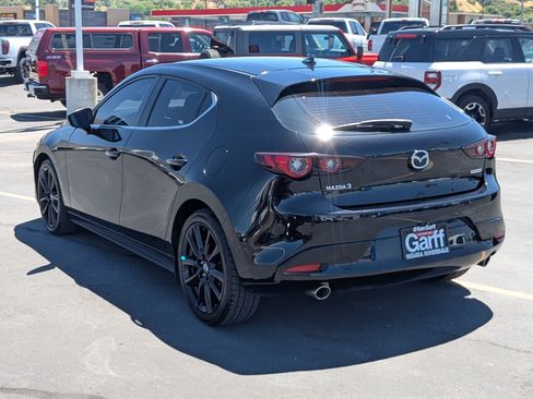 Used 2022 MAZDA MAZDA3 s FWD image 8
