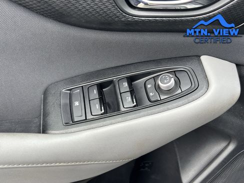 Used 2024 Subaru Outback Premium image 16