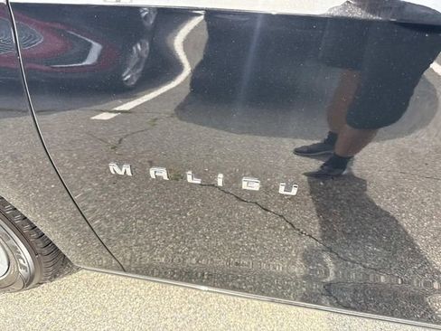 Used 2025 Chevrolet Malibu LT image 13