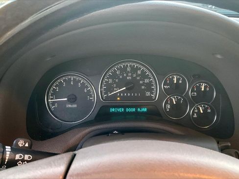 Used 2007 Buick Rainier CXL image 19