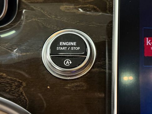 Certified 2022 Mercedes-Benz C 300 Sedan image 31