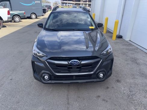 Used 2024 Subaru Outback Premium image 8