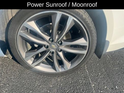 Used 2020 Chevrolet Malibu Premier FWD image 16