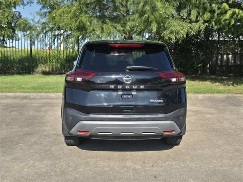 Used 2021 Nissan Rogue SV AWD/4WD image 5