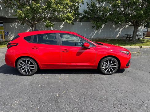 Used 2026 Subaru Impreza 2.0i Sport AWD/4WD image 2