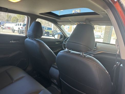 Used 2022 Nissan Altima 2.0 SR image 19