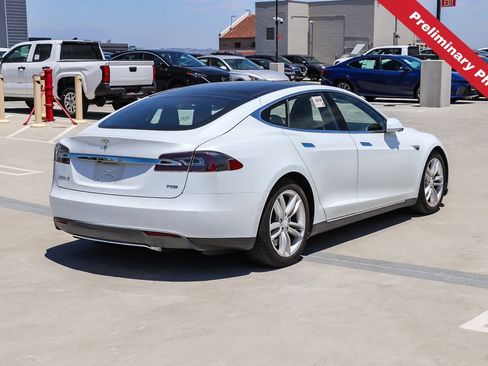 Used 2015 Tesla Model S AWD image 6