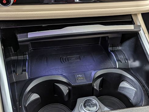 Certified 2023 BMW 330i xDrive Sedan w/ Driving Assistance Package image 33