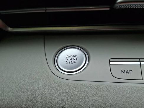 Used 2023 Hyundai Elantra Limited w/ Cargo Package FWD image 27