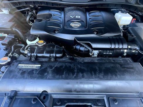 Certified 2024 Nissan Armada SL image 31