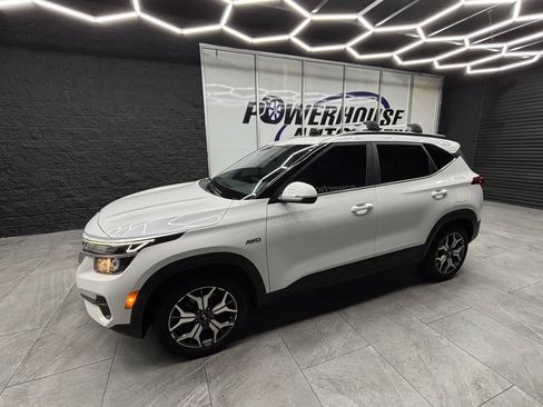 Used 2021 Kia Seltos EX AWD/4WD image 7