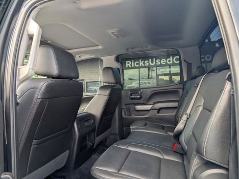 Used 2018 Chevrolet Silverado 1500 LTZ Z71 w/ LTZ Plus Package AWD/4WD image 16