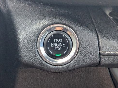 Used 2023 Buick Envision Essence w/ Sport Touring Package image 33