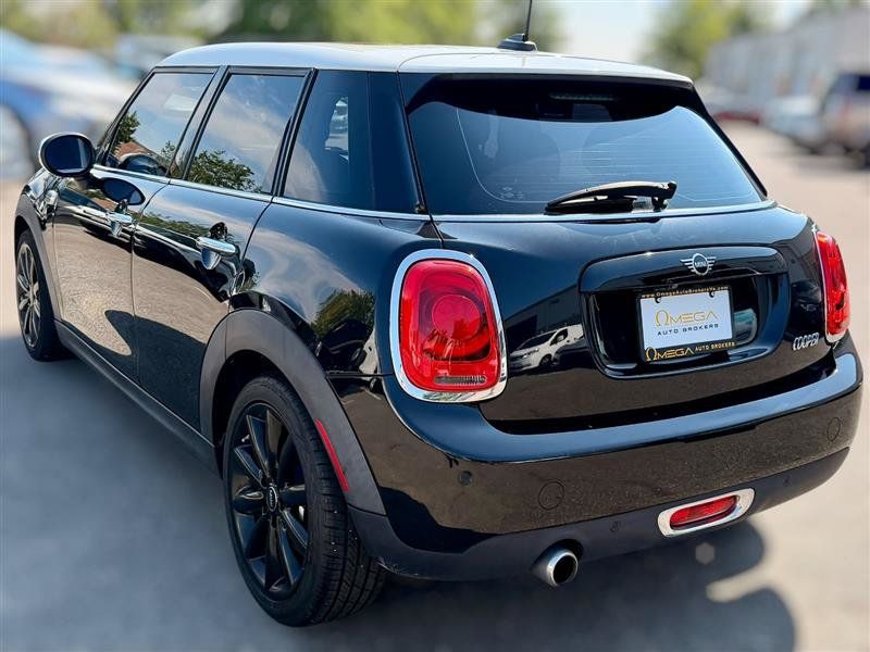 Used 2021 MINI Cooper 4-Door Hardtop FWD image 9