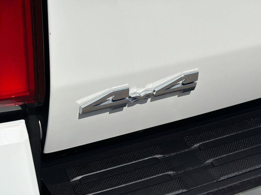 Used 2026 Toyota Tacoma SR5 AWD/4WD image 26