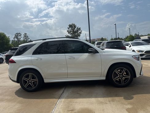 Certified 2026 Mercedes-Benz GLE 450 4MATIC image 3