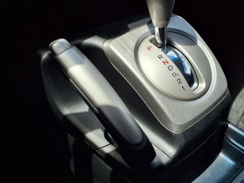 Used 2010 Honda Civic LX-S image 27
