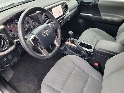 Used 2020 Toyota Tacoma SR5 image 7