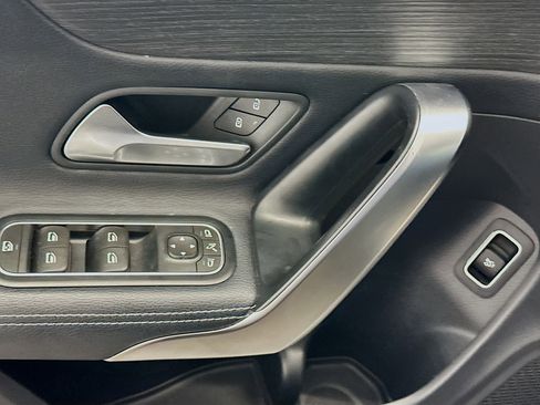 Used 2022 Mercedes-Benz CLA 250 4MATIC w/ Premium Package Lite image 15