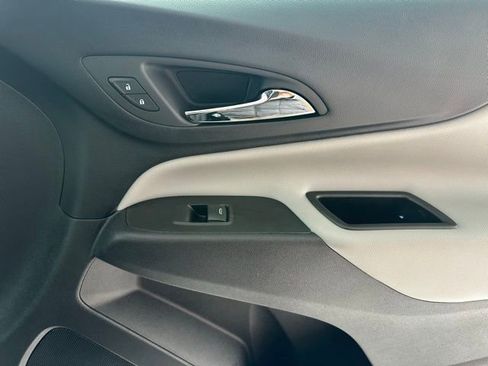 Certified 2024 Chevrolet Equinox LS w/ Driver Confidence II Package image 15