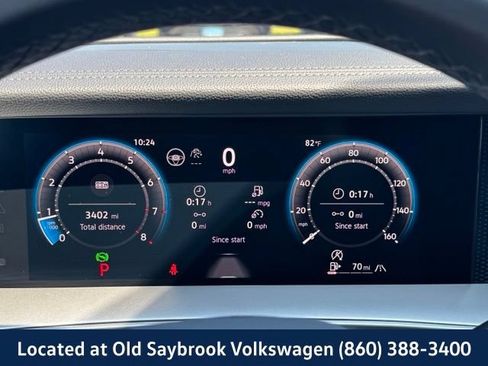 Certified 2025 Volkswagen Tiguan SE R-Line AWD/4WD image 39