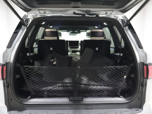 Used 2024 Toyota Sequoia Capstone AWD/4WD image 4