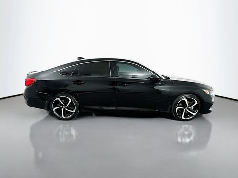 Used 2022 Honda Accord Sport image 4