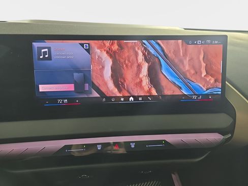 Used 2025 BMW X3 xDrive30i w/ Convenience Package image 23