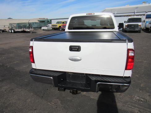 Used 2011 Ford F250 XLT w/ XLT Appearance Pkg image 7