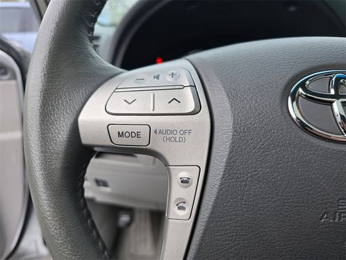 Used 2008 Toyota Camry Hybrid image 27