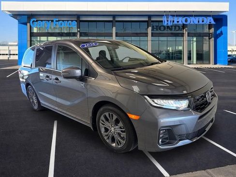 Certified 2026 Honda Odyssey Touring image 1