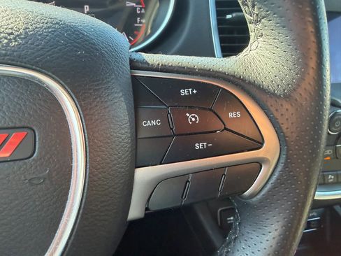Used 2019 Dodge Durango SXT AWD/4WD image 14