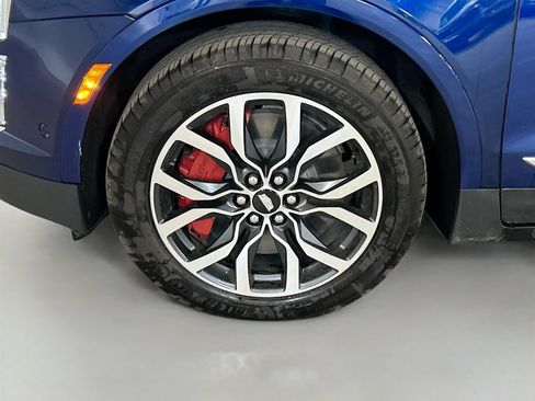 Used 2024 Cadillac XT5 Sportv w/ Platinum Package AWD/4WD image 33