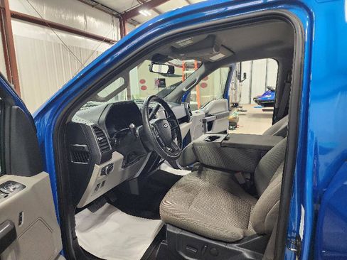 Used 2019 Ford F150 XLT w/ Equipment Group 302A Luxury image 16