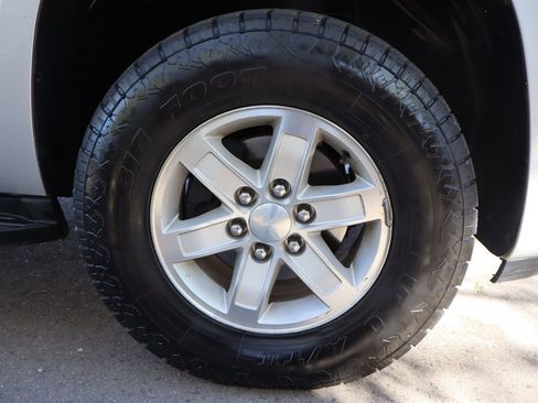 Used 2014 GMC Yukon SLT image 43