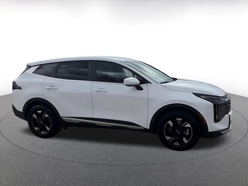 Used 2026 Kia Sportage LX FWD image 15