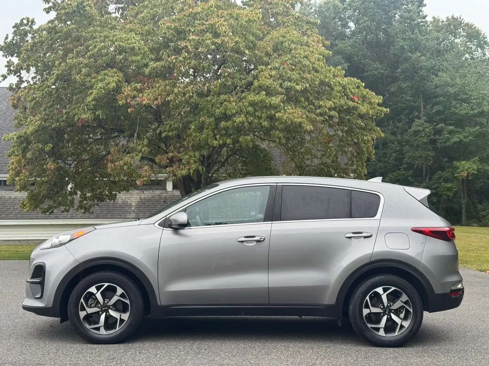 Used 2022 Kia Sportage LX FWD image 4