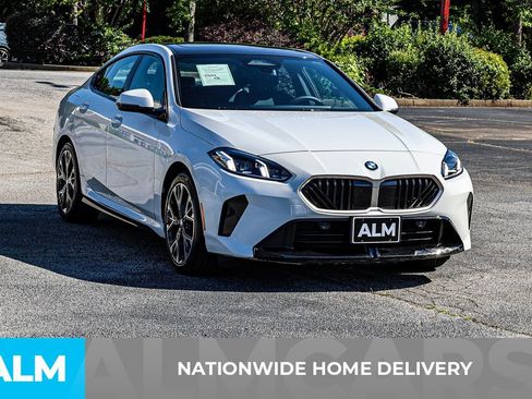 Used 2025 BMW 228i xDrive AWD/4WD image 4