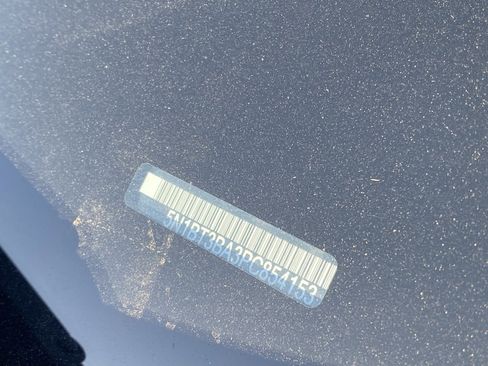 Used 2023 Nissan Rogue SV image 12