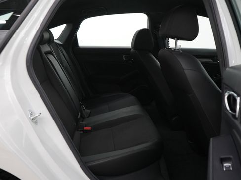 Used 2025 Honda Civic Sport image 10