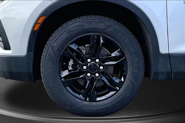 Used 2022 Chevrolet Blazer LT AWD/4WD image 31