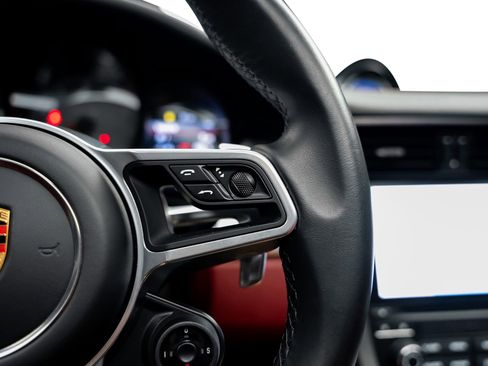 Used 2019 Porsche 911 Carrera S RWD image 43