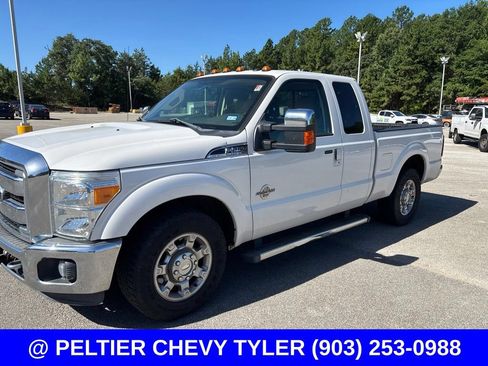 Used 2013 Ford F250 Lariat w/ Chrome Pkg RWD image 3