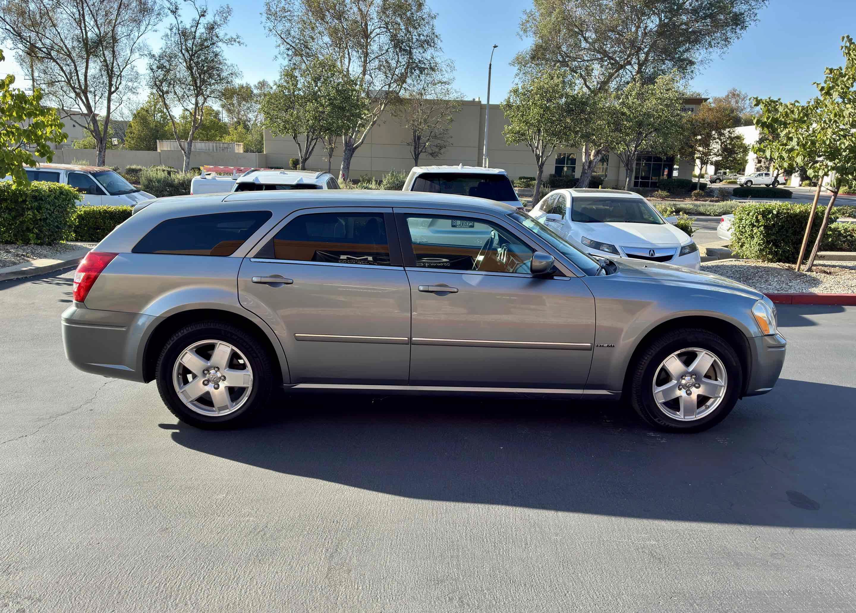 Used 2006 Dodge Magnum R/T w/ Convenience Group II AWD/4WD image 7
