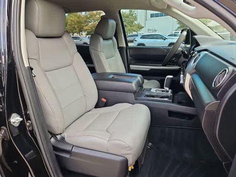 Used 2021 Toyota Tundra SR5 w/ SR5 Leather Package RWD image 18