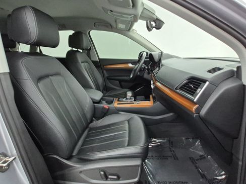 Used 2023 Audi Q5 2.0T Premium w/ Convenience Package AWD/4WD image 23