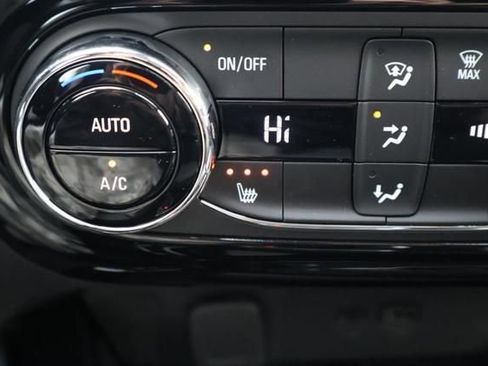 New 2026 Chevrolet Trax LT w/ Driver Confidence Package image 28