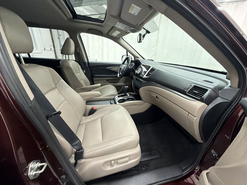 Used 2017 Honda Pilot EX-L image 12
