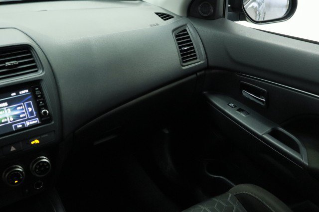 Used 2023 Mitsubishi Outlander Sport ES AWD/4WD image 26