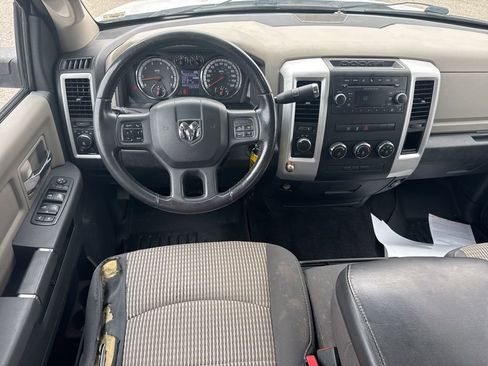 Used 2012 RAM 1500 Classic SLT w/ Luxury Group image 5